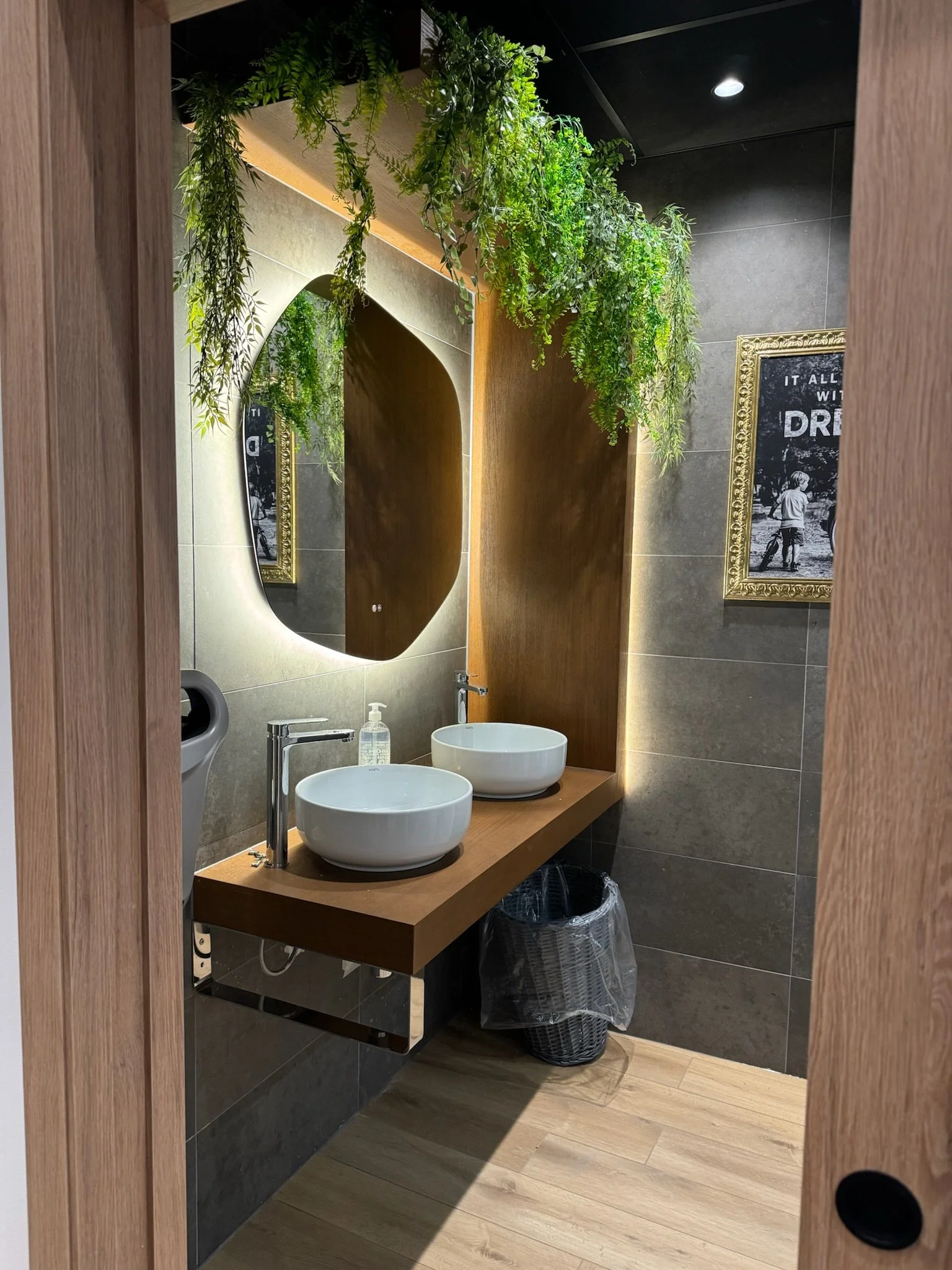 Salle de bain rénovée par Fer Rénovation à Toulouse